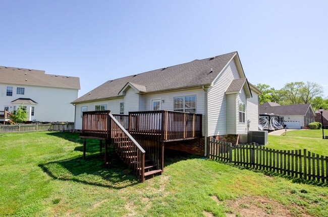 Building Photo - Bonus room is HUGE.  WOW