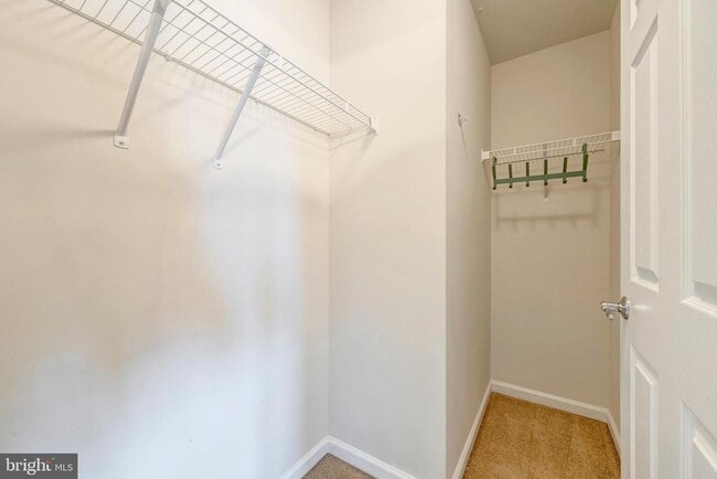 Building Photo - 42644 New Dawn Terrace