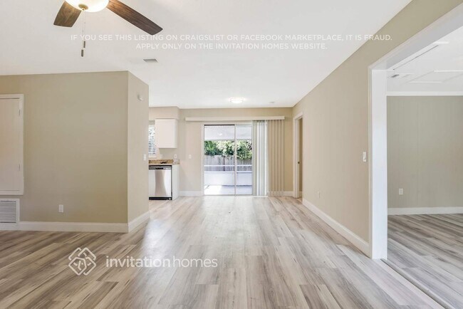 Building Photo - 4668 Donovan St