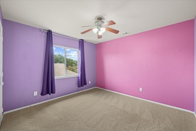 Building Photo - 1223 Mallard Creek Dr