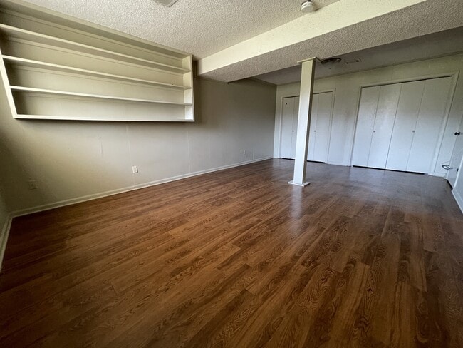 Building Photo - 2018 Timberridge Dr