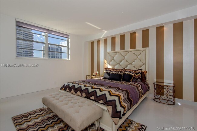 Building Photo - 19390 Collins Ave