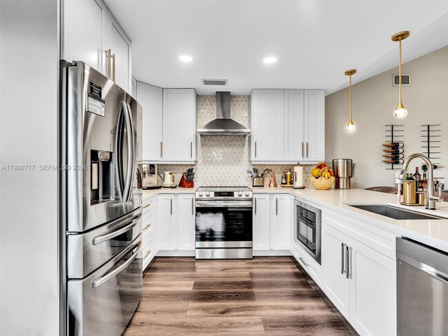 Building Photo - 2083 Augusta