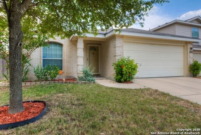 Building Photo - 3 Bedroom/2 Bath Wildhorse Subdivision