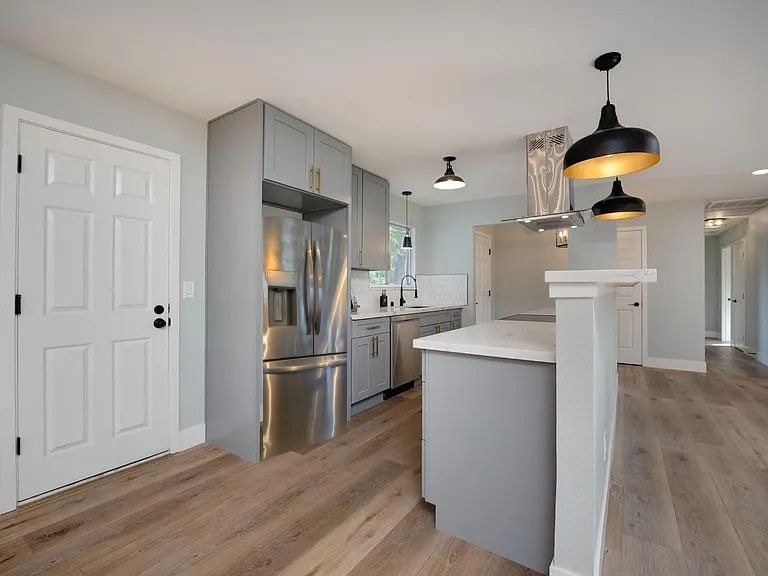 Building Photo - 12290 Dyer Ct