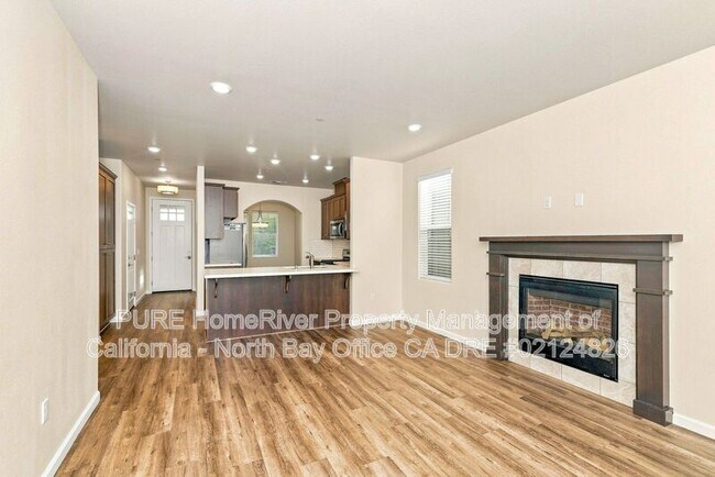 Building Photo - 1665 Hopper Ave