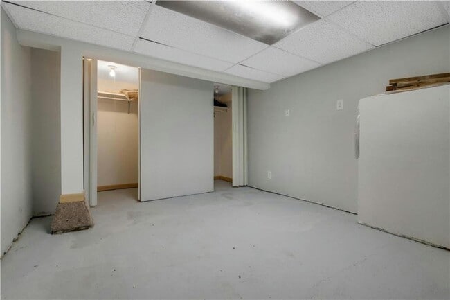 Building Photo - 3 Bedroom Single Home on the North Side of...