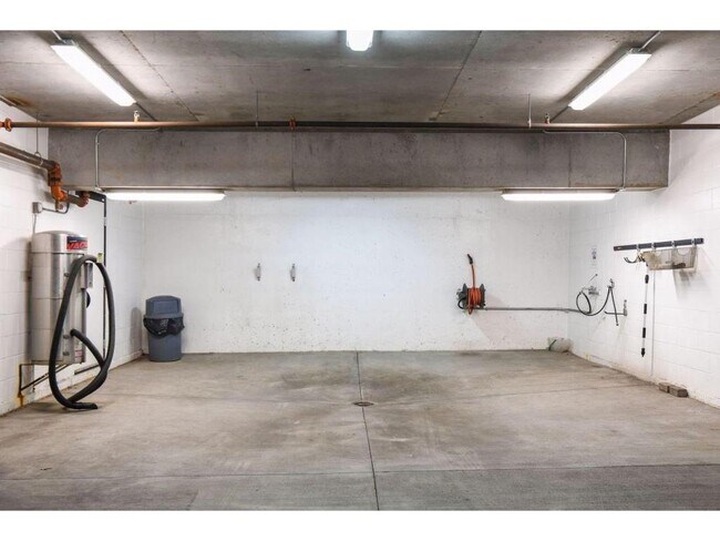 Building Photo - 500 E Grant St