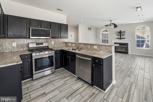 Building Photo - 217 Spruce Trail