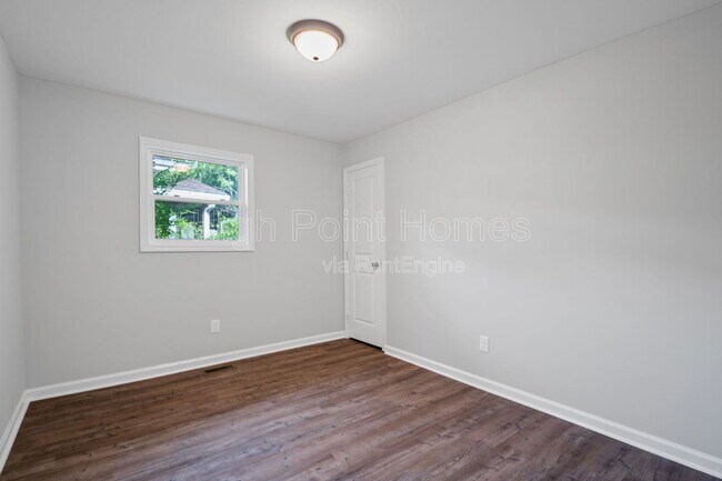 Building Photo - 1317 Mayfield Ln