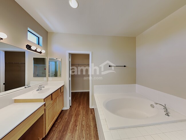 Building Photo - 3937 Maldive Isle Ct