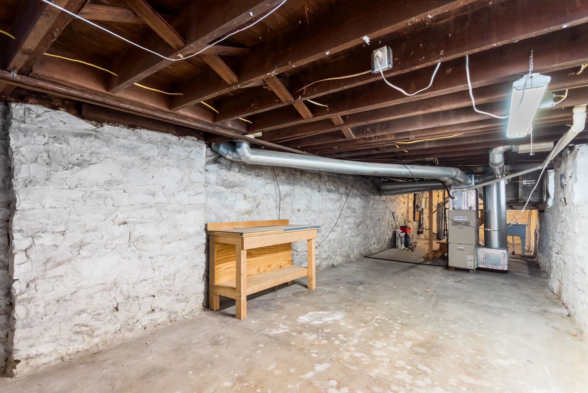 Building Photo - 254 Thurman Ave