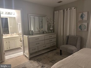 Building Photo - 14162 Compton Valley Way