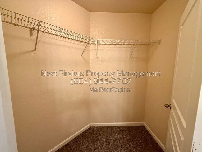 Building Photo - 8290 Gate Pkwy W