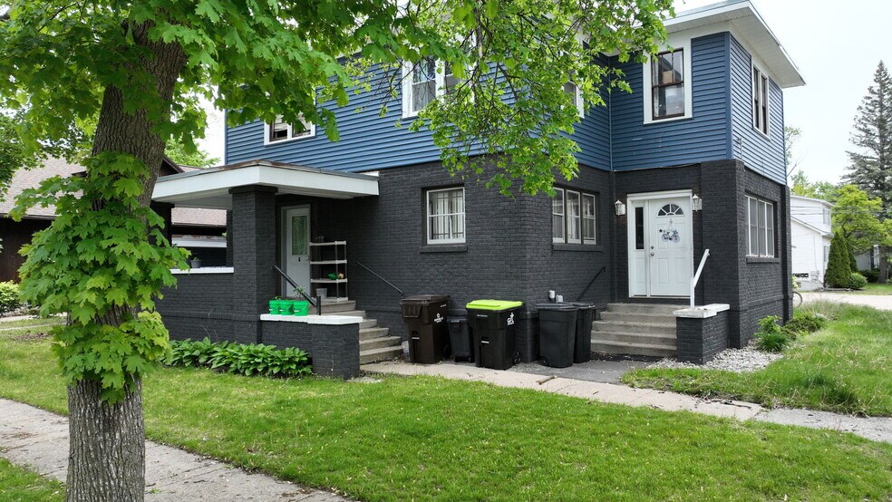 Primary Photo - 602 Townsend St