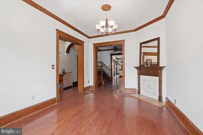 Building Photo - 3009 11th St NW