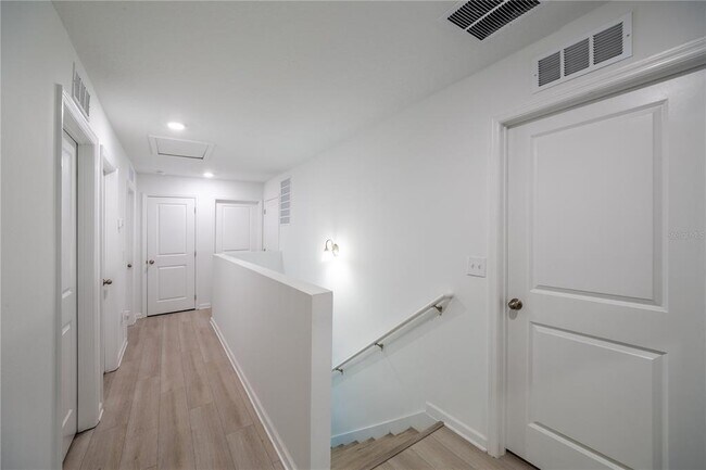 Building Photo - 8688 Sportsman Lp
