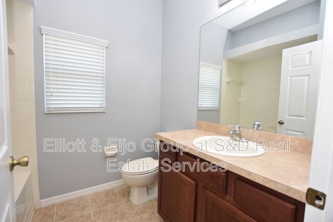 Building Photo - 6508 Sedgeford Dr