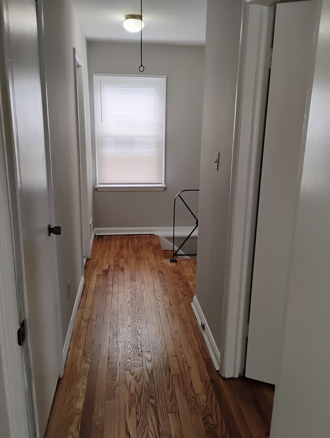 Hallway and Linen closet door - 1711 Norton Rd