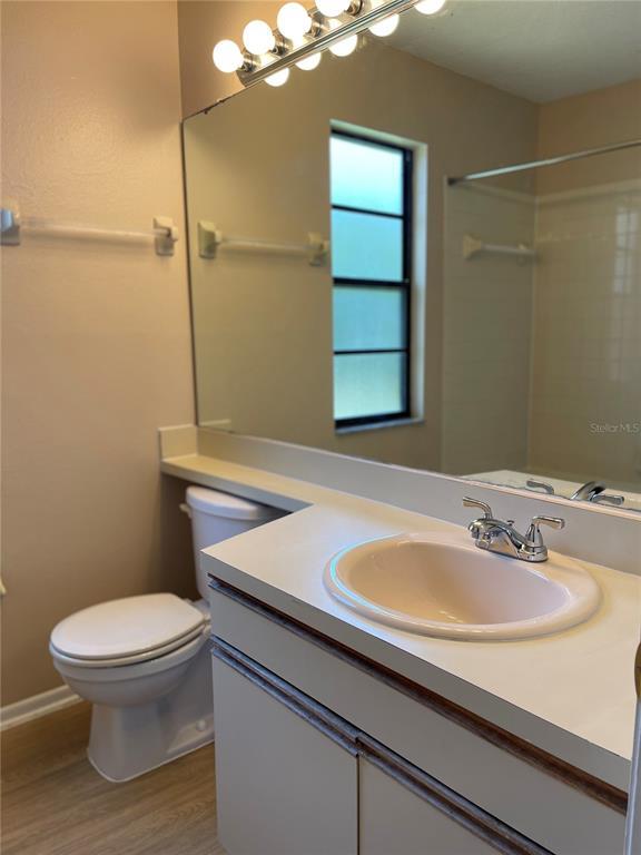 Building Photo - 10821 Kenbrook Dr