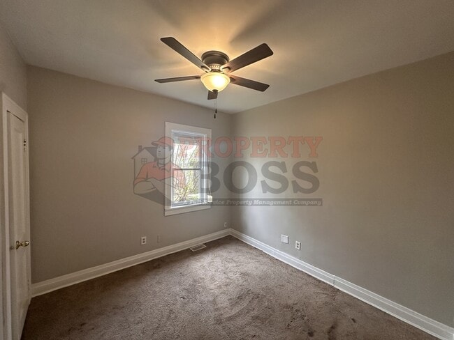 Building Photo - 3931 Catalpa St