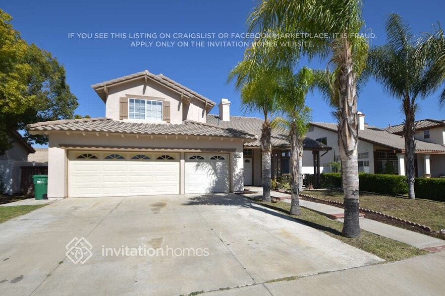 Building Photo - 24340 Saddlebag Ct