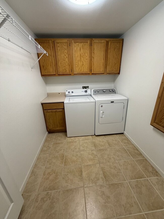 Building Photo - 1785 Pierson Ct