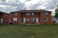 Building Photo - 807-831 Manning Ave