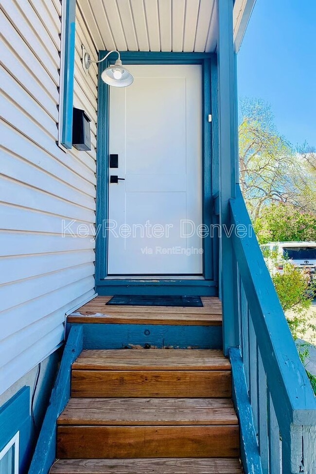 Building Photo - 1456 Ivy St