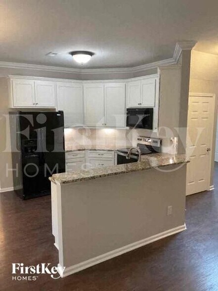 Building Photo - 127 Meandering Way Ln