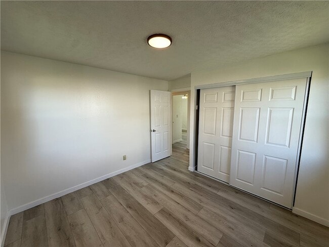 Building Photo - 7619 Bassett Dr