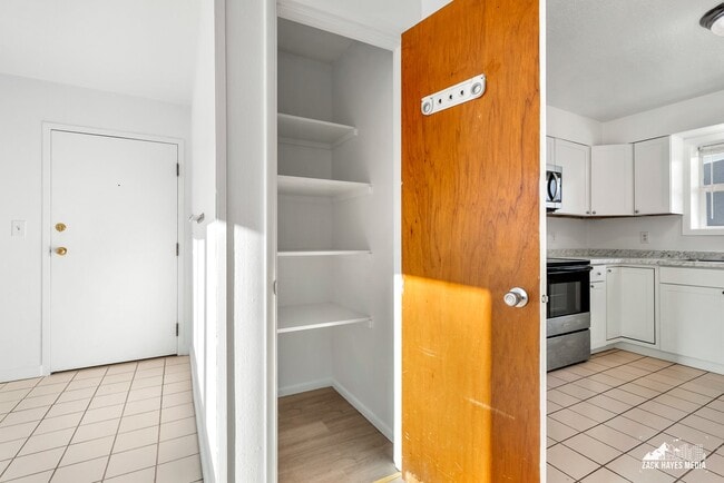 Building Photo - 19033 Whirlaway Rd