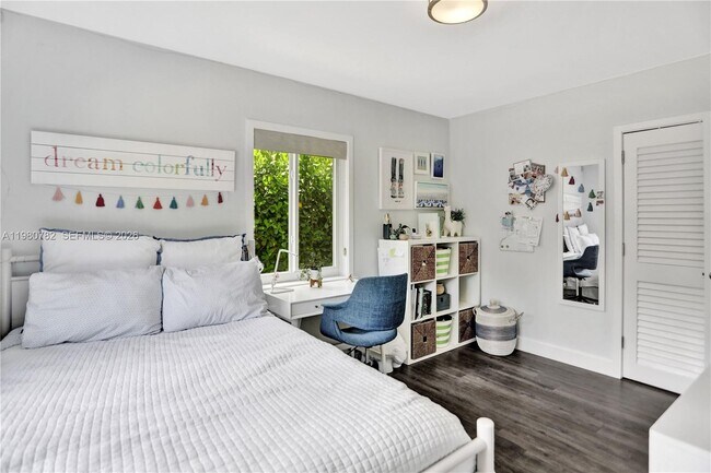 Building Photo - 462 Glenridge Rd