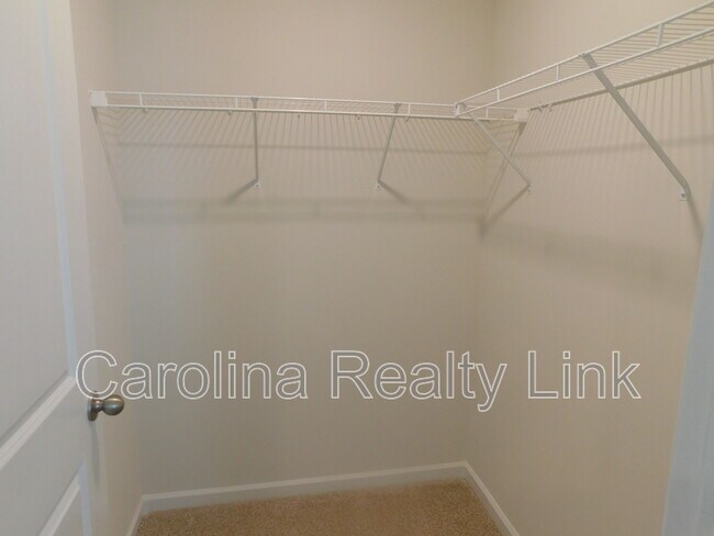 Building Photo - 3059 Green Apple Dr