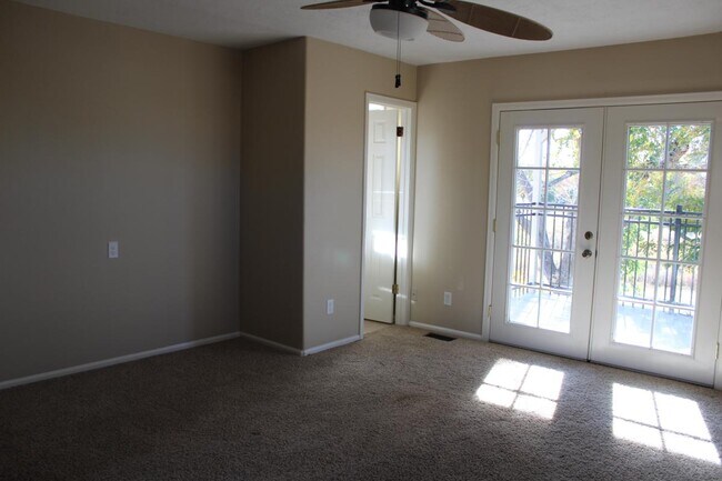 Building Photo - 2115 S Nucla Way