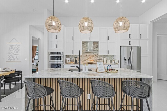 Building Photo - 1923 SW 27th Terrace