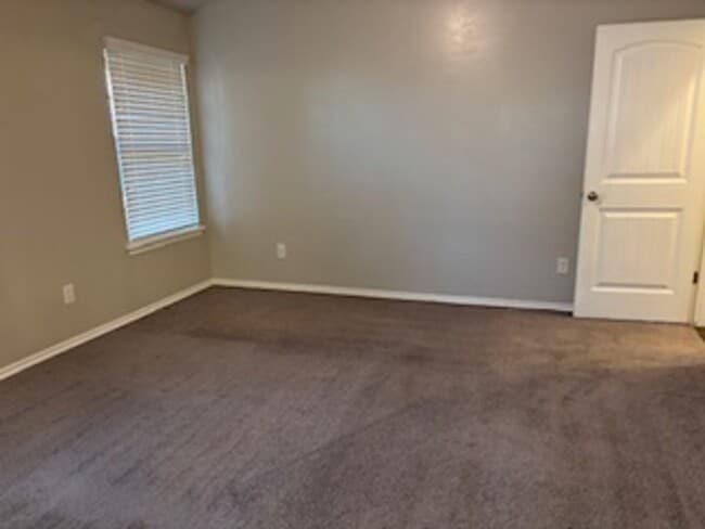 Building Photo - 4212 Condor Dr