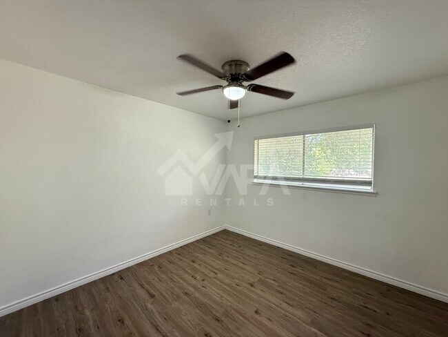 Building Photo - 4558 Los Ranchitos St