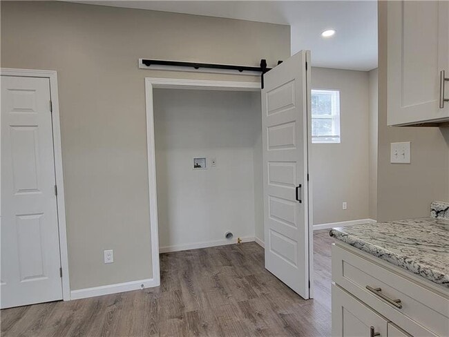 Building Photo - 1040 Wilson Pl