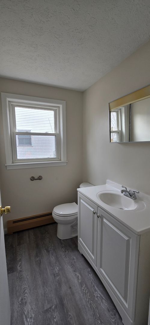 Building Photo - MANCHESTER - 35-37 Westland Ave