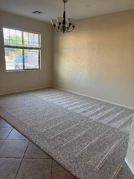 Building Photo - 13779 W Earll Dr