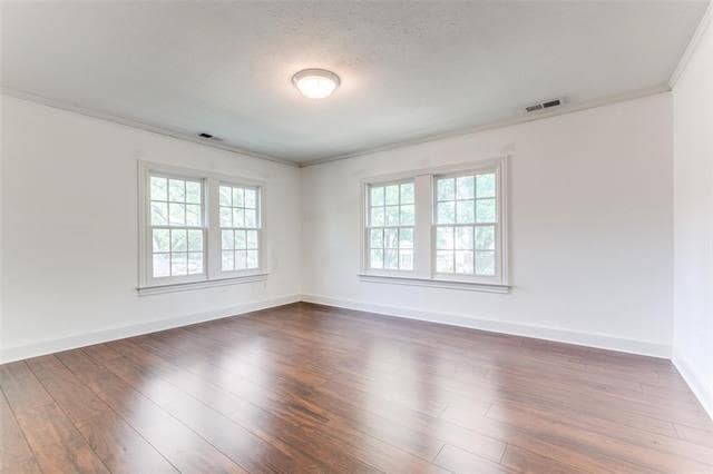 Building Photo - 4244 Potomac Ave