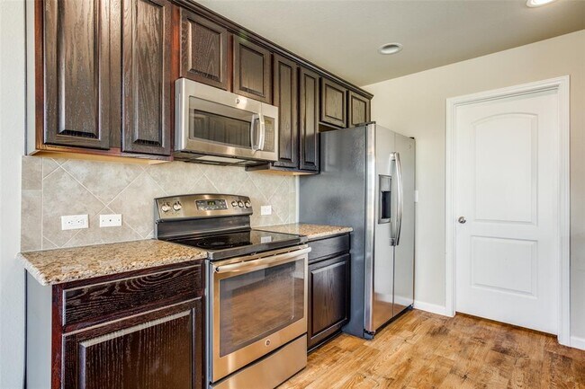 Building Photo - 12402 Walter Vaughn Dr