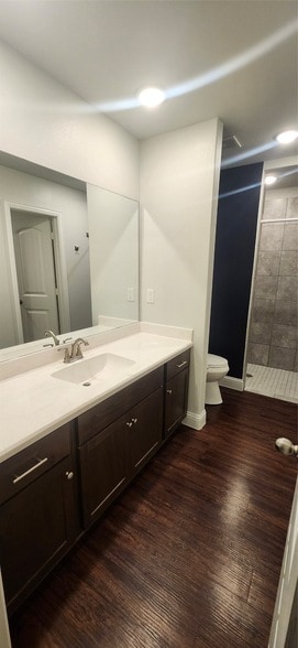 Building Photo - 104 Arrowhead Dr