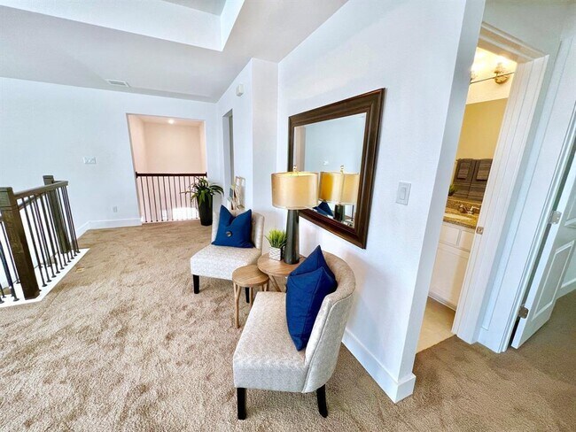 Building Photo - 4640 Modena Bay Bend