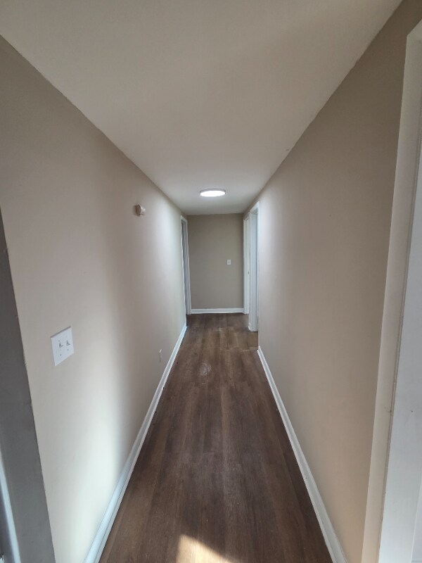 Building Photo - 2422-2424-2424 Tinnell Ct