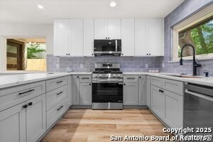 Building Photo - 9717 Anderson Village Dr