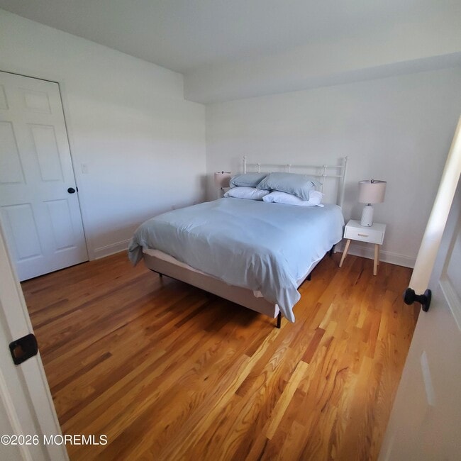 Building Photo - 754 Ocean Ave