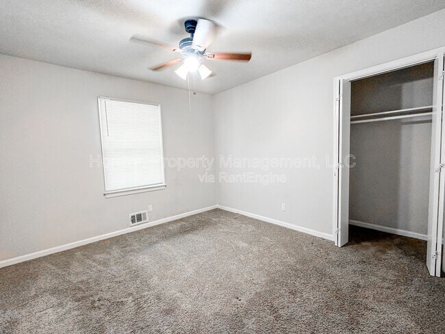 Building Photo - 4591 Woodward Rd