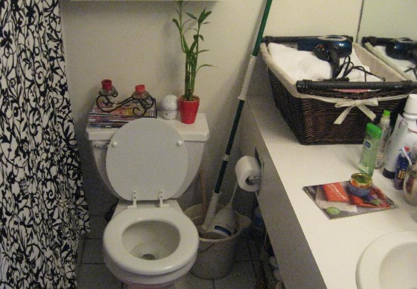 *Pictures are representative samples of the advertised unit. In some cases, the actual units you tou - 18 Isabella St